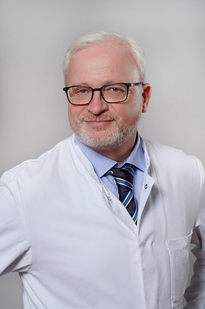 Dr. med. Carsten Johl