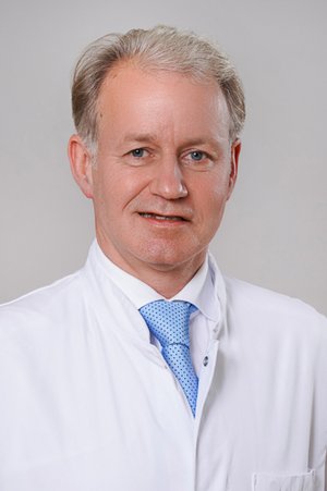 Dr. med. Peer-Ekkehart Waurick
