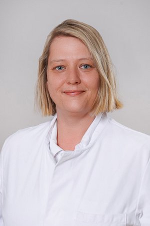 Dr. med. Christine Groh