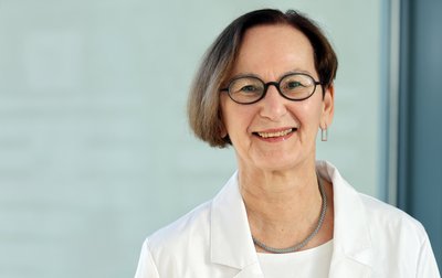 Dr. med. Adriane Kalsow
